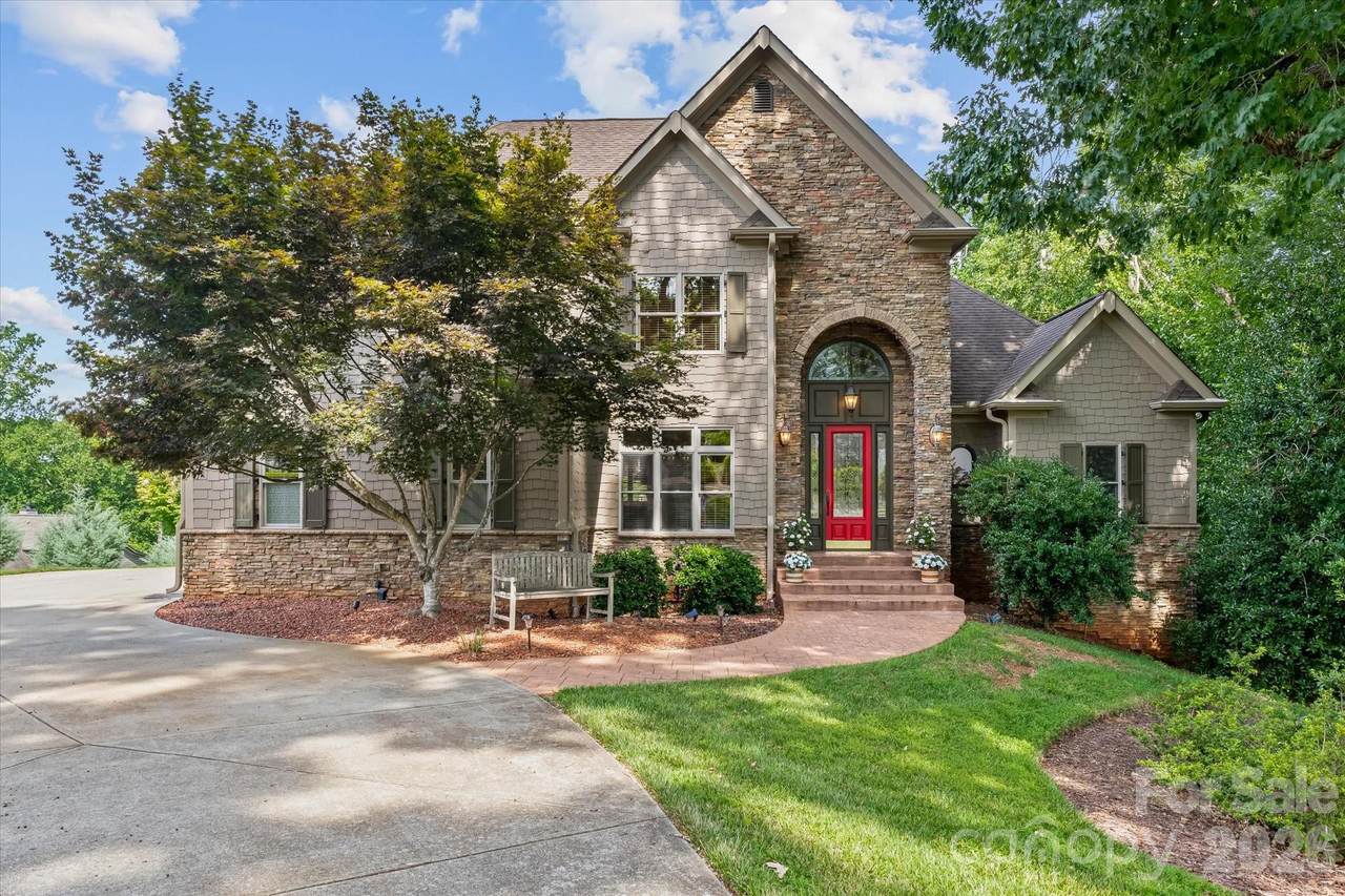 121 Creek Cove Lane - Photo 1