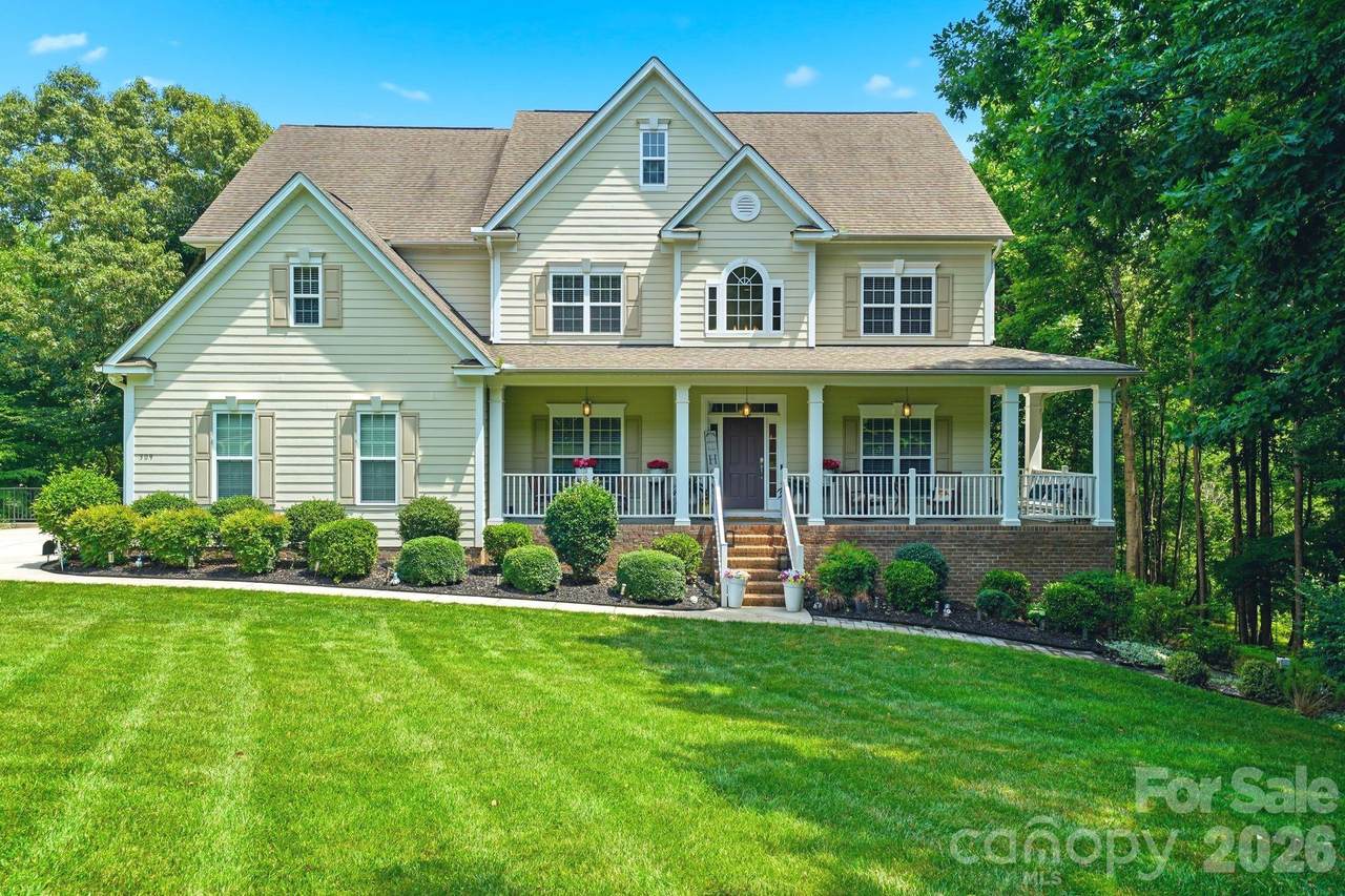 309 Walking Horse Trail - Photo 1