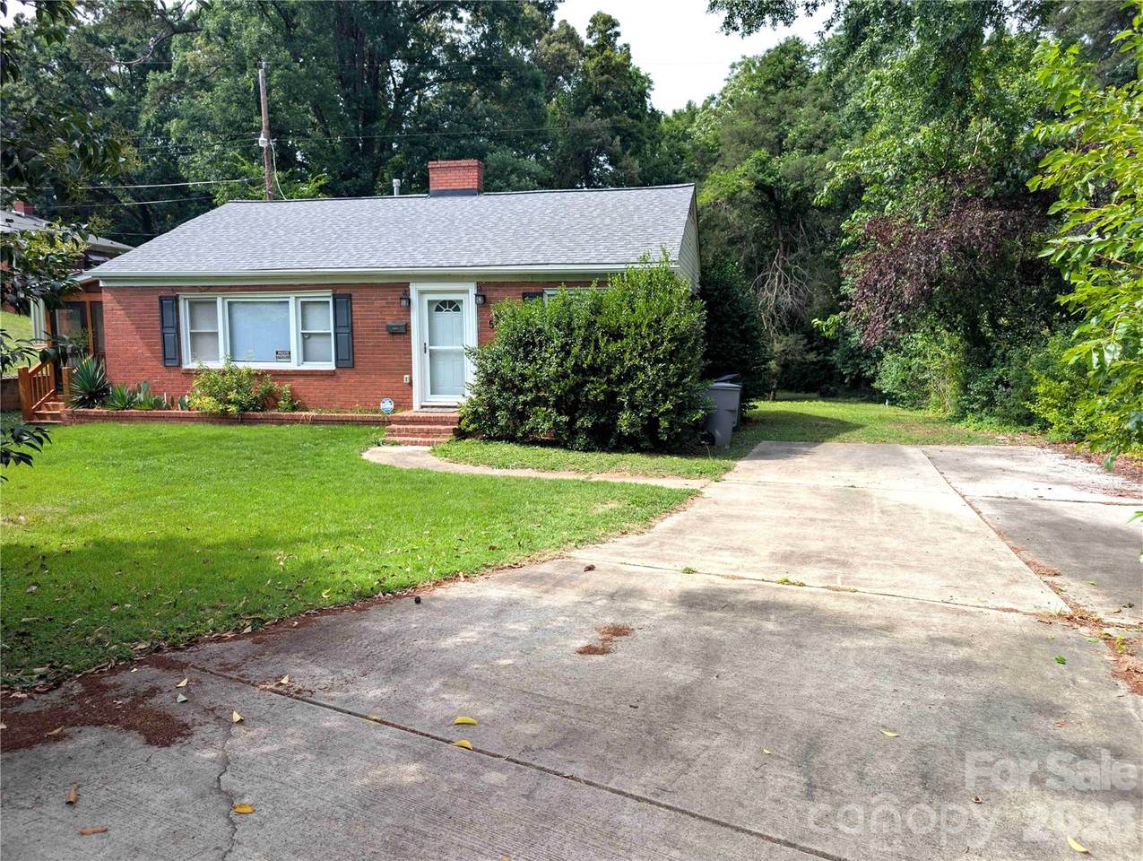 542 Stegall Street - Photo 1