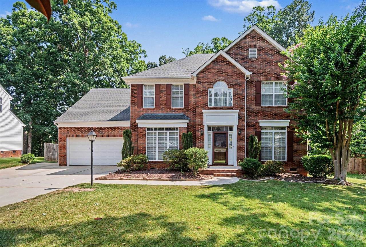 1421 Moonstone Drive - Photo 1