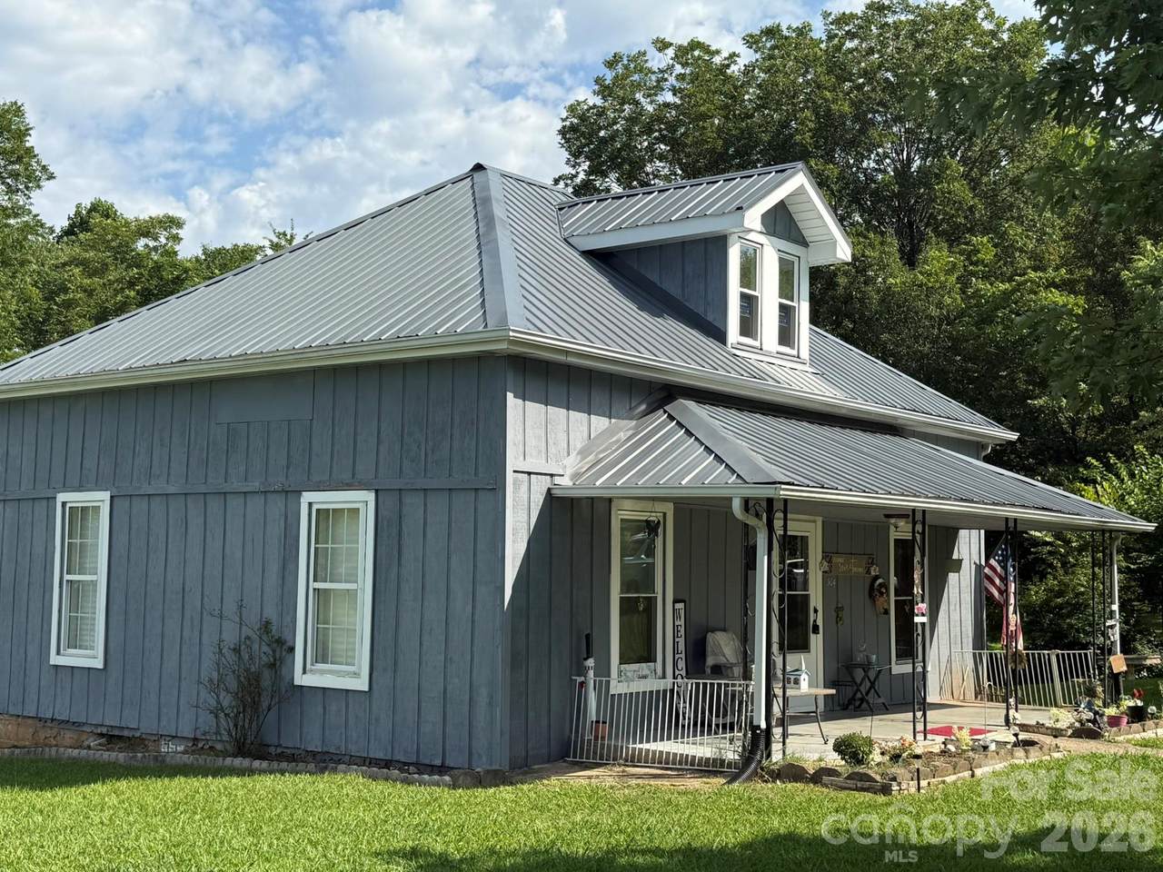 304 Main Avenue - Photo 1
