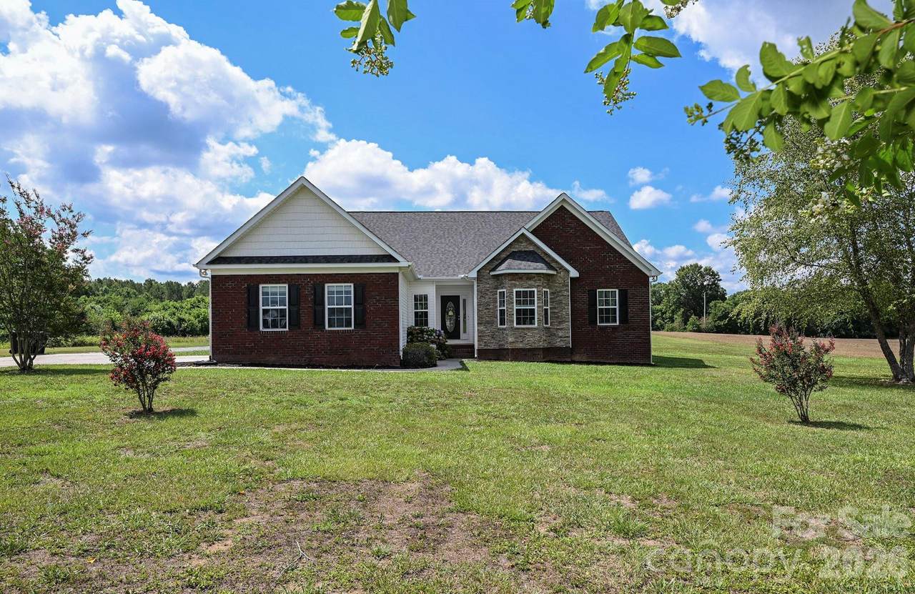 5112 Monroe Ansonville Road - Photo 1