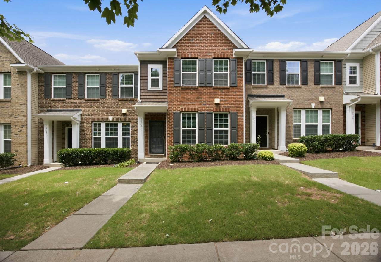 18431 The Commons Boulevard - Photo 1