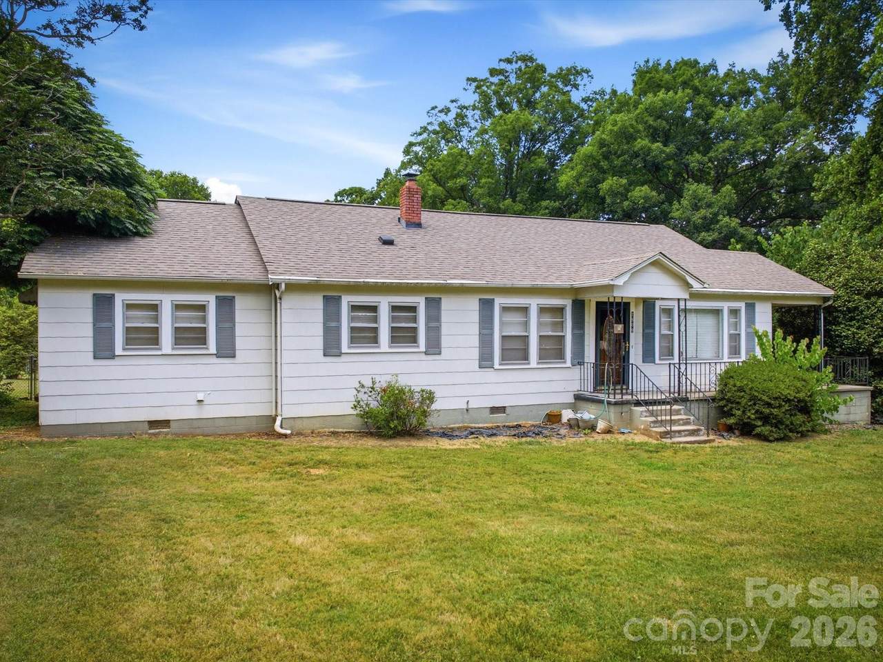 1809 Drexel Road - Photo 1