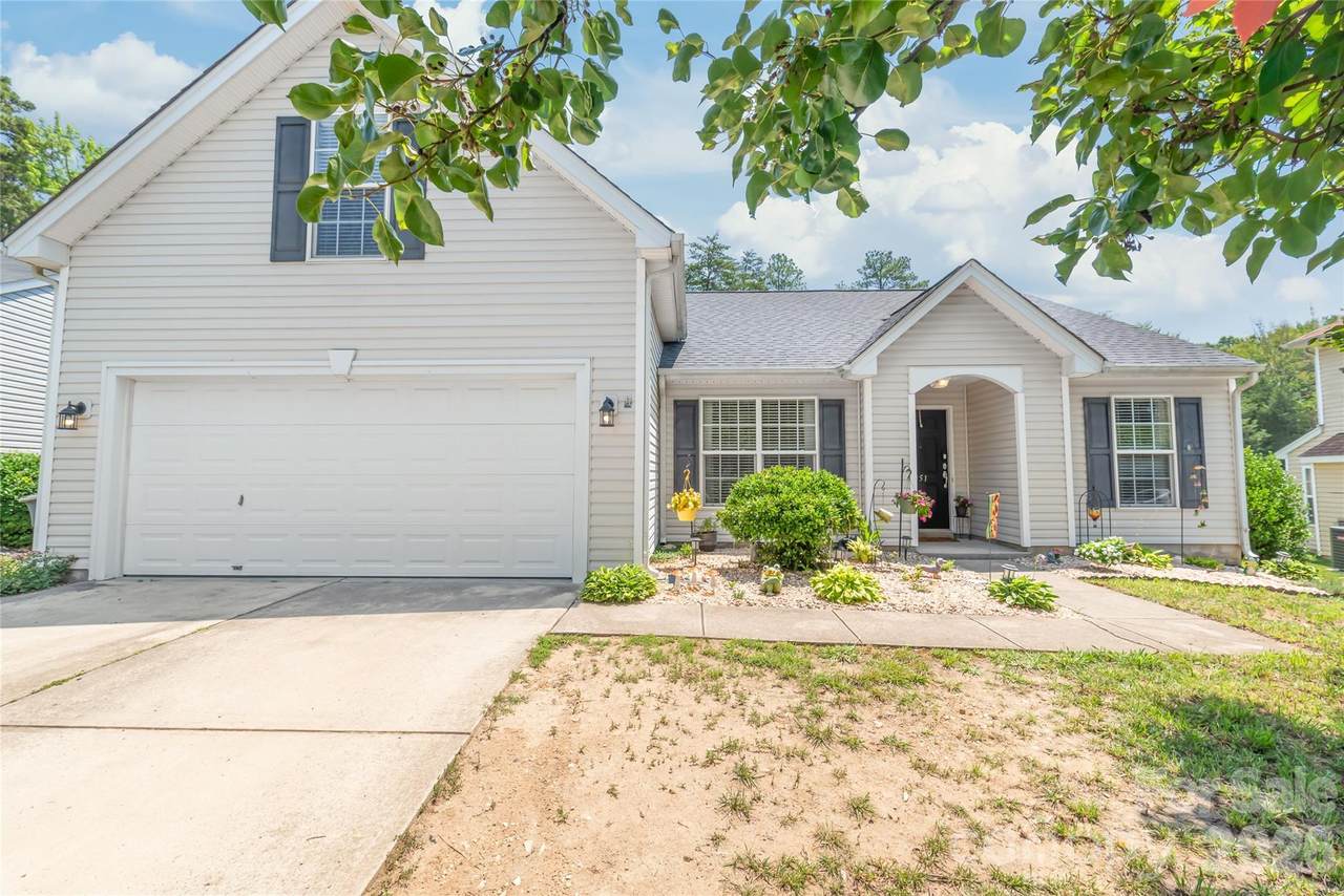 251 Summit Park Court - Photo 1