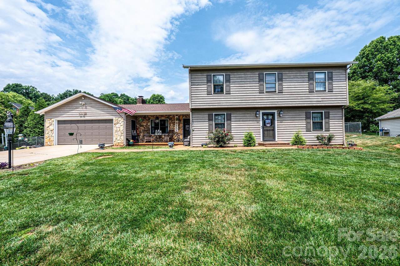 5976 Gold Creek Estate Drive - Photo 1