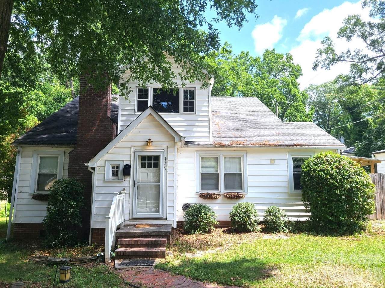 4229 Hiddenbrook Drive - Photo 1