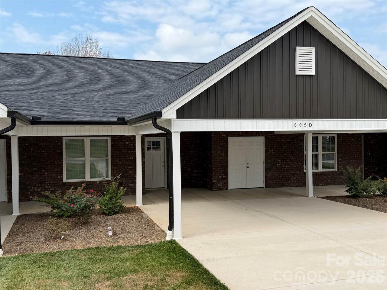 302 Boyd Street - Photo 1