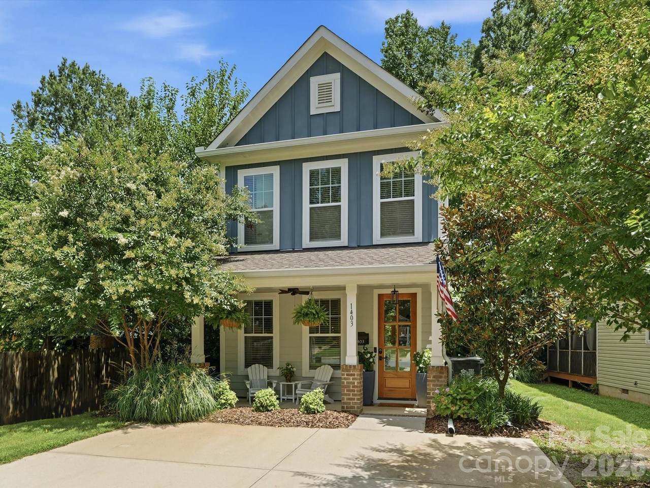 1403 Academy Street - Photo 1
