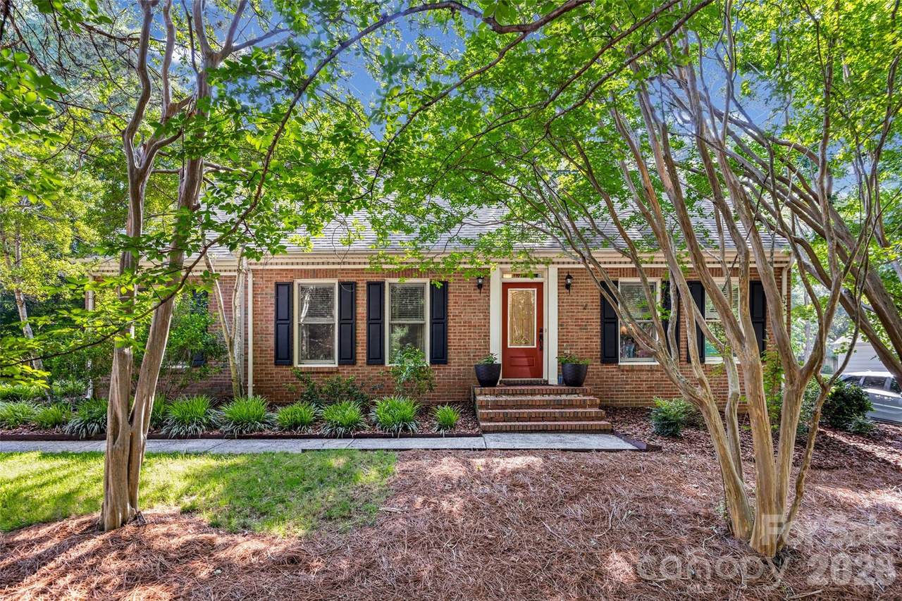 11701 Harrowfield Road - Photo 1