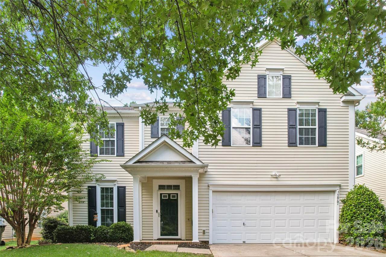 1847 Wilburn Park Lane - Photo 1