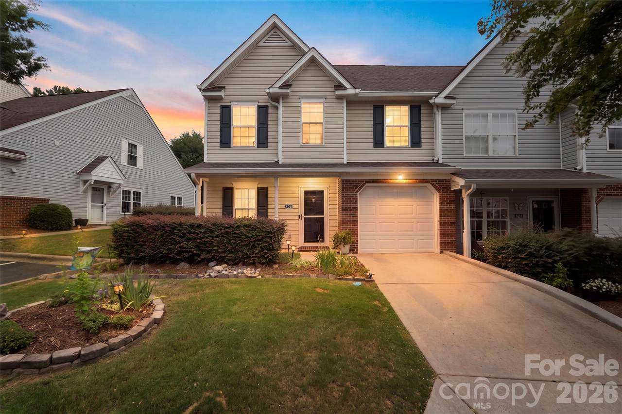 806 Rock Lake Glen - Photo 1