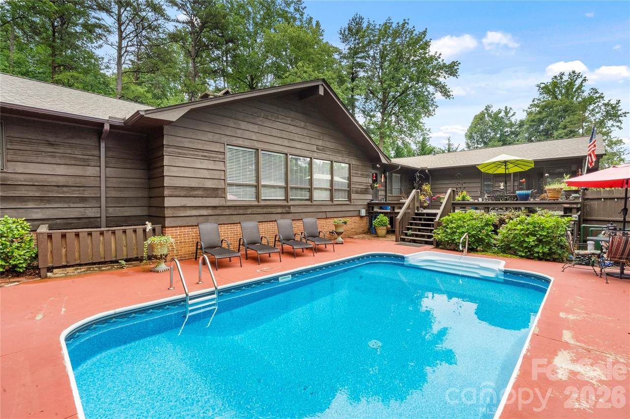 2915 Old Stage Road - Photo 1
