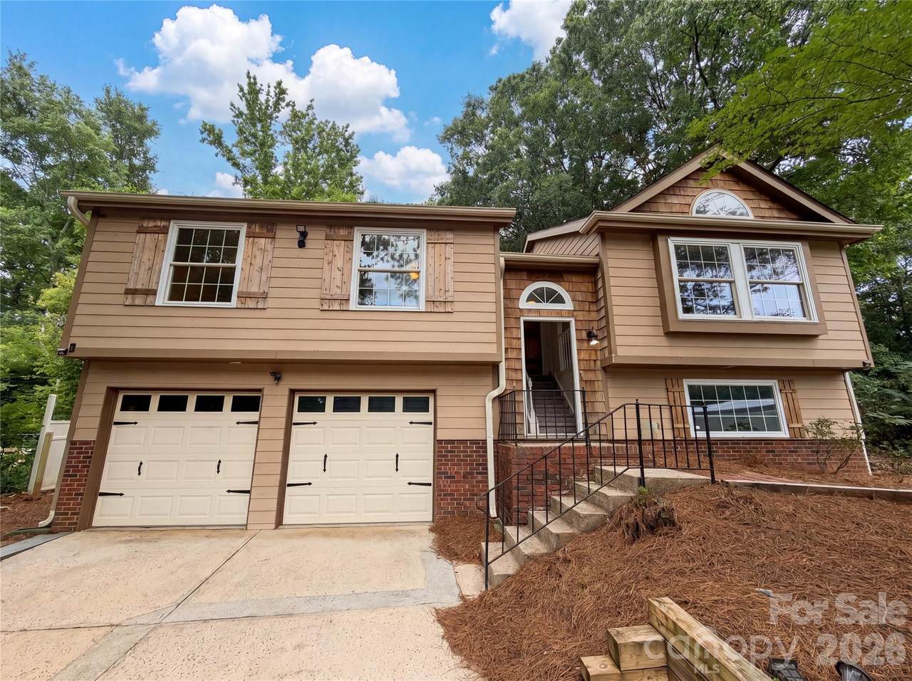 7827 Mallen Drive - Photo 1