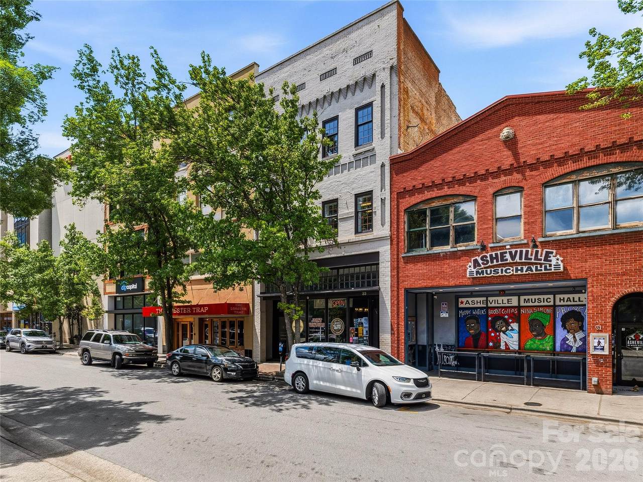33 Patton Avenue - Photo 1