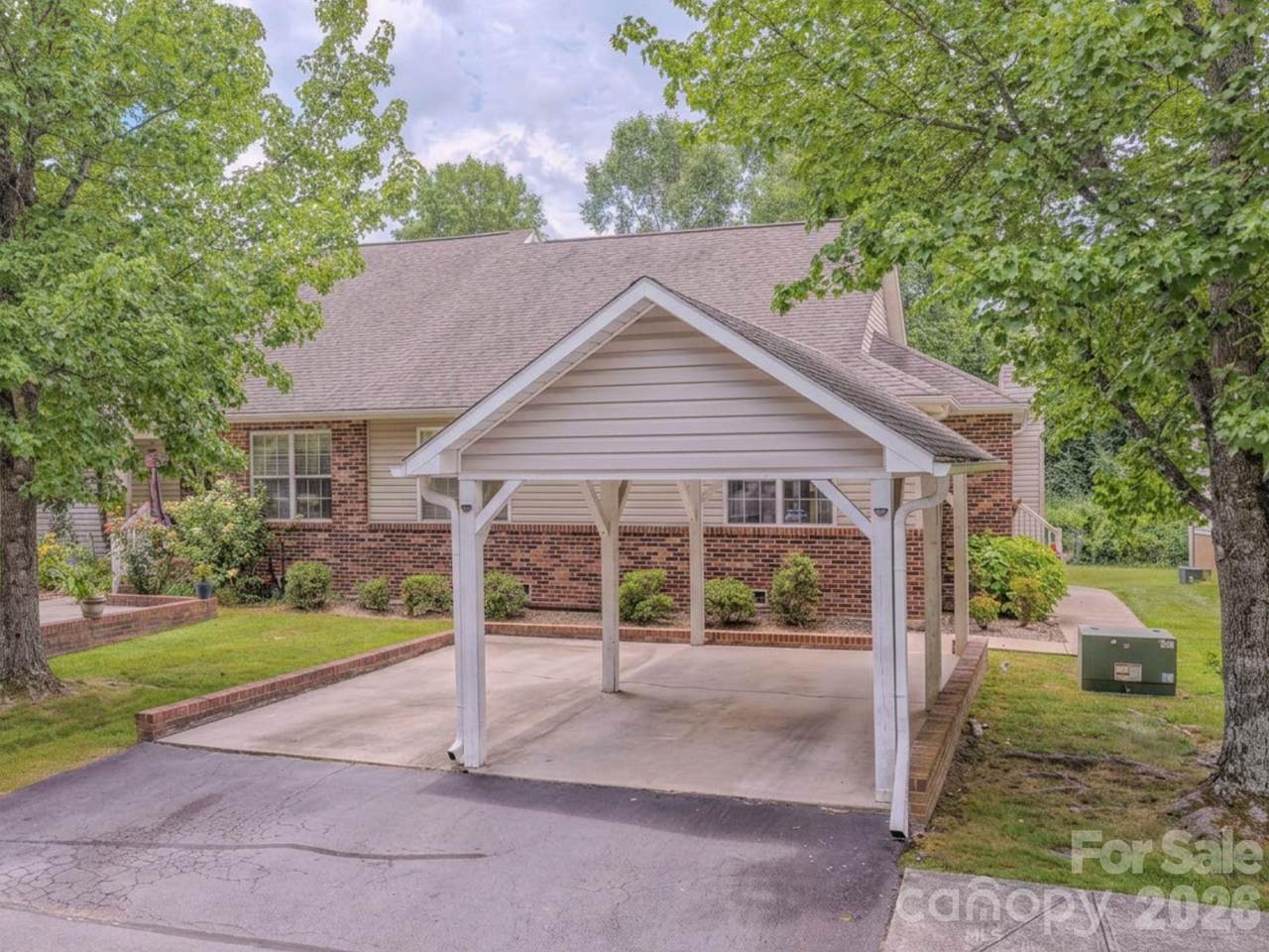 39 Creekside Court - Photo 1