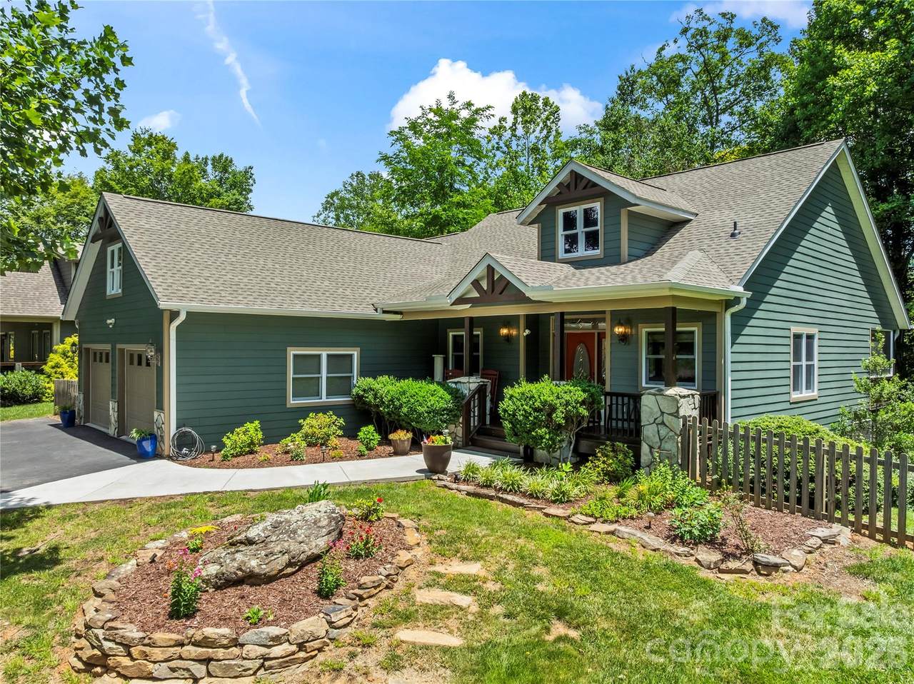 435 Stepping Stone Lane - Photo 1