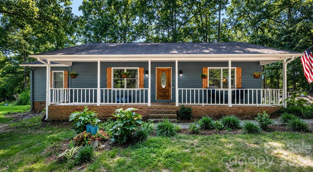3623 Wonderland Drive - Photo 1