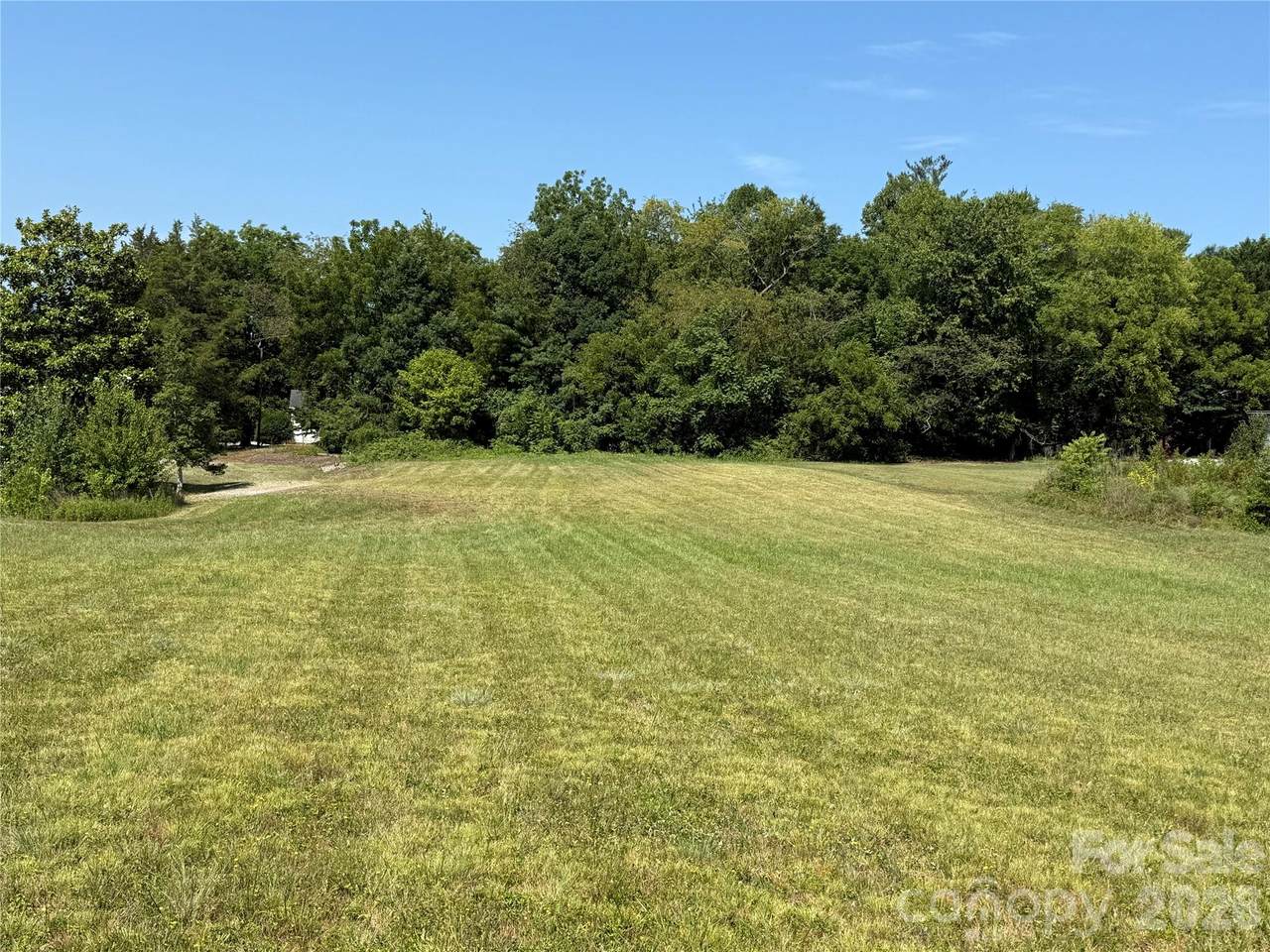 502 Central Street - Photo 1
