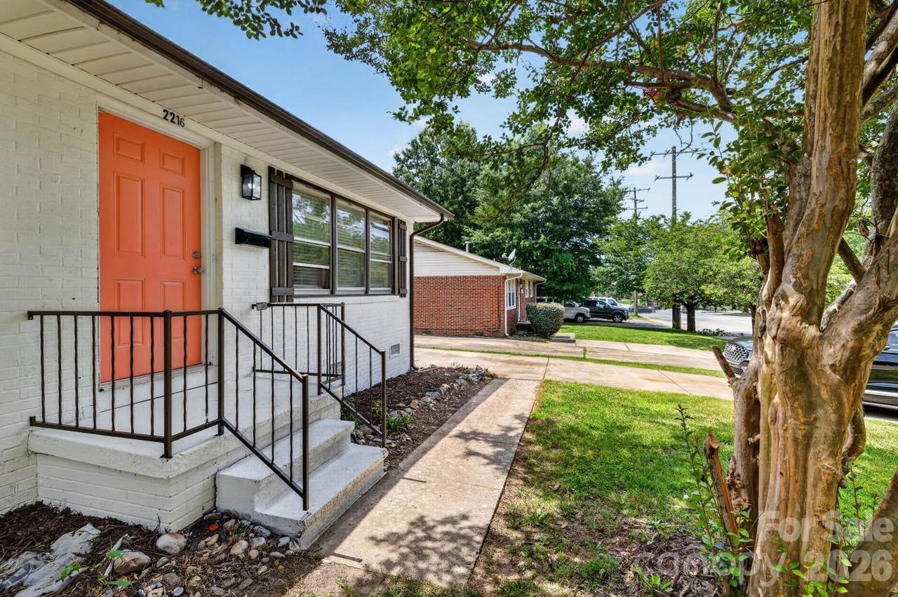2216 Milton Road - Photo 1