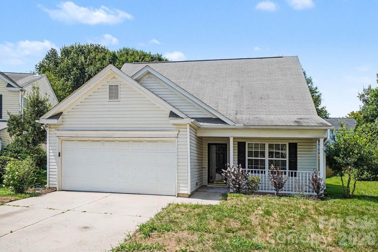 10411 Pickerel Lane - Photo 1