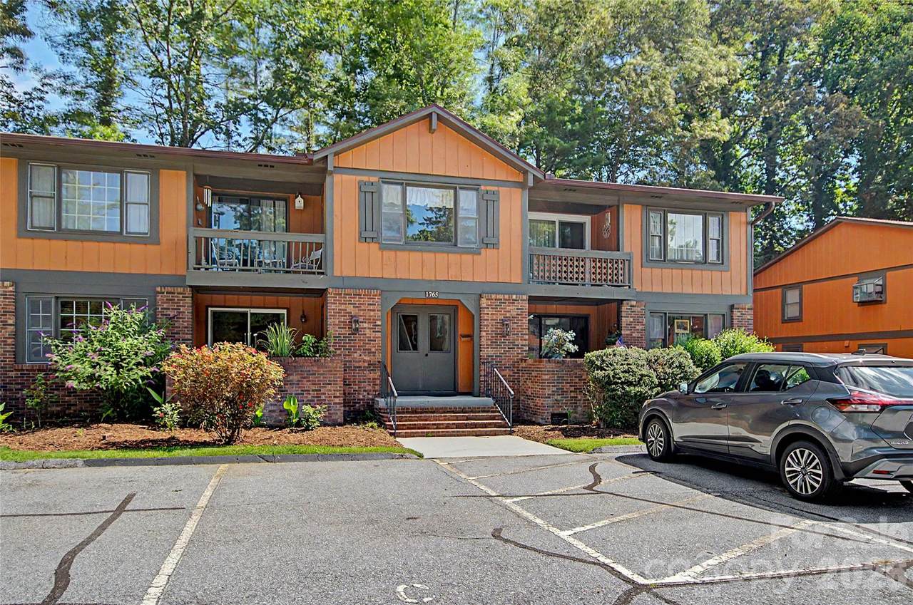 1765 Haywood Manor Road - Photo 1