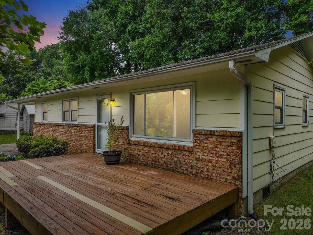 167 Olympic Drive - Photo 1