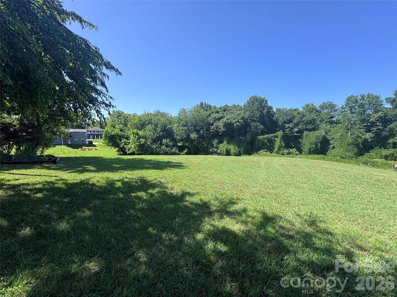 000 Miller Avenue - Photo 1