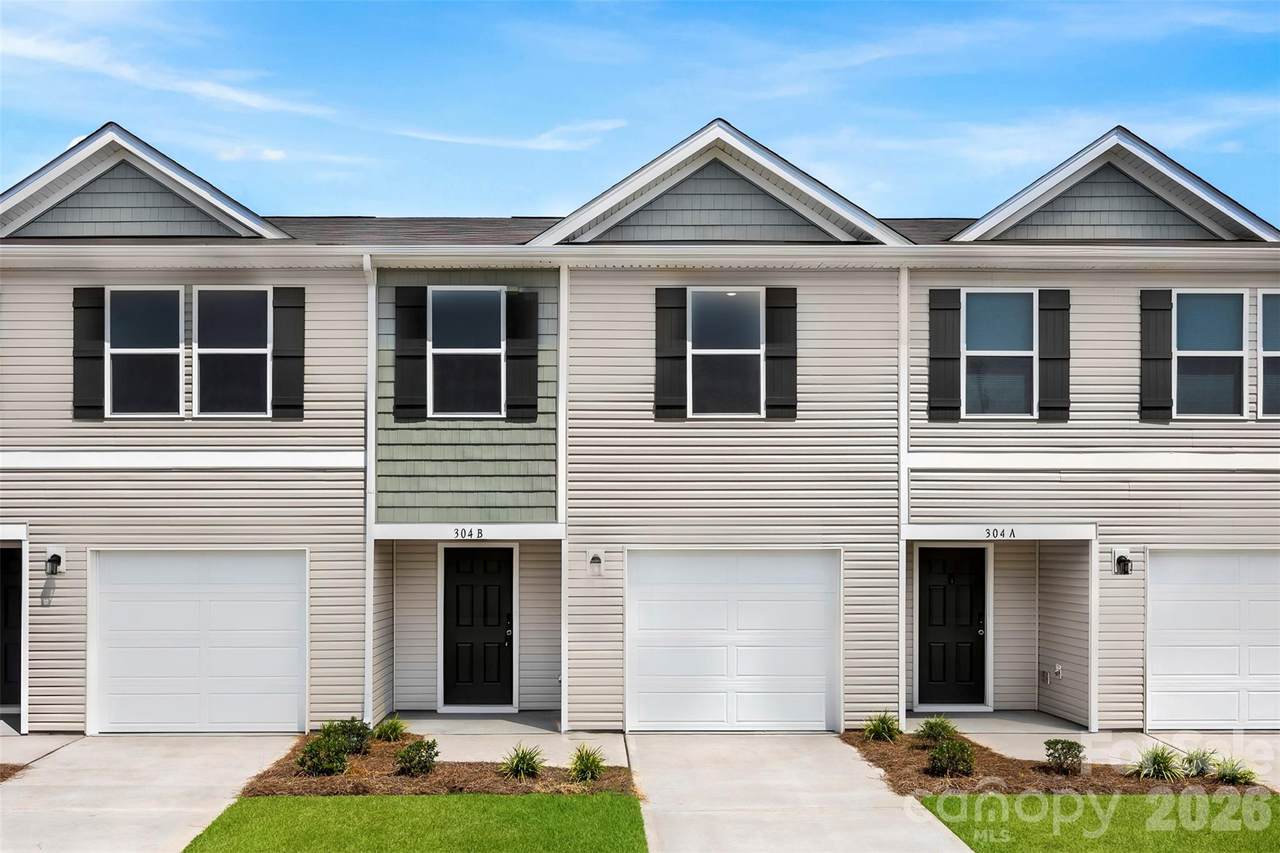 300C Main Street - Photo 1