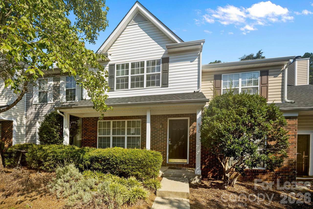 670 Emerald Cove Drive - Photo 1