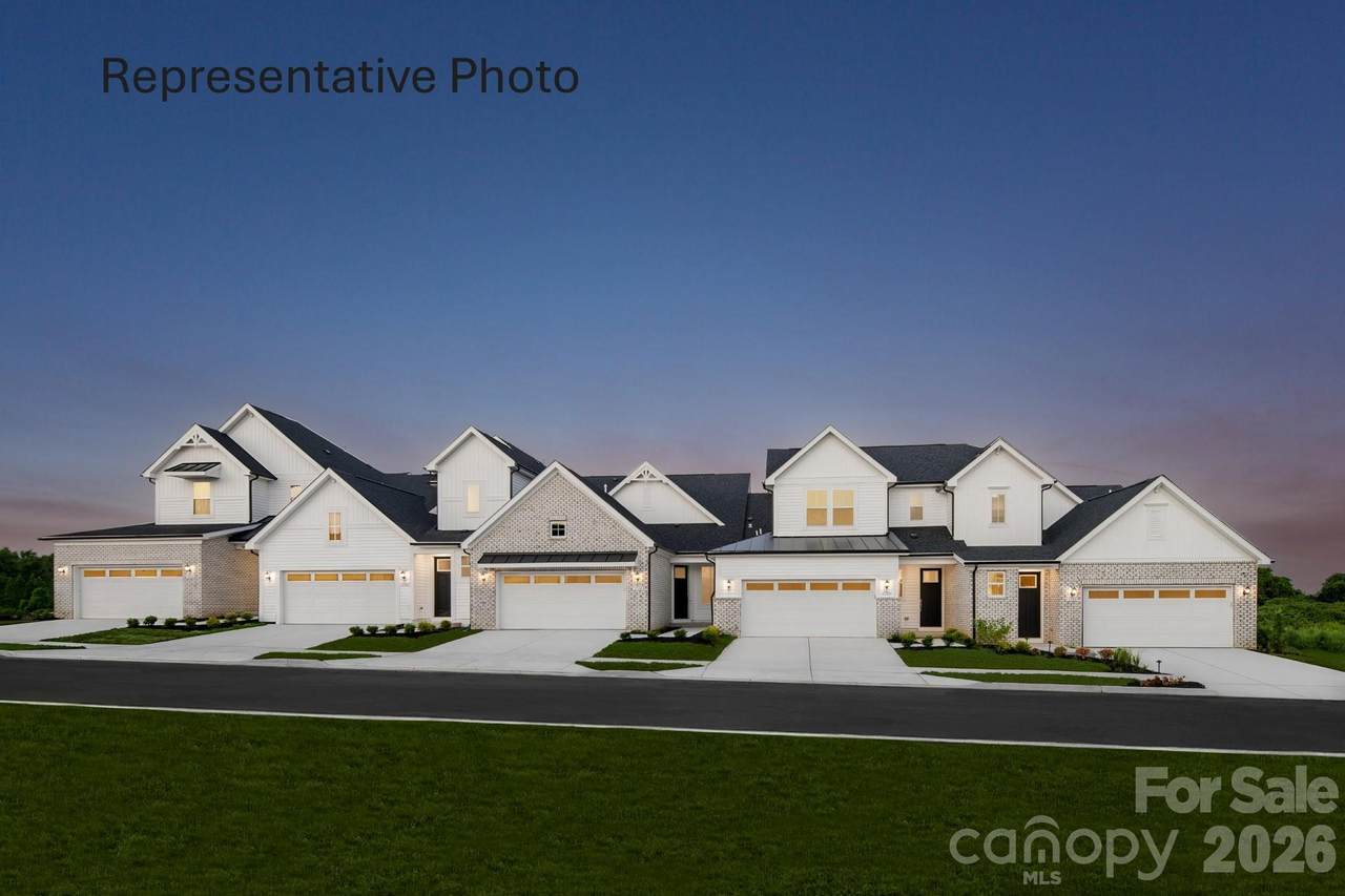 1429 Twin Leaf Road - Photo 1