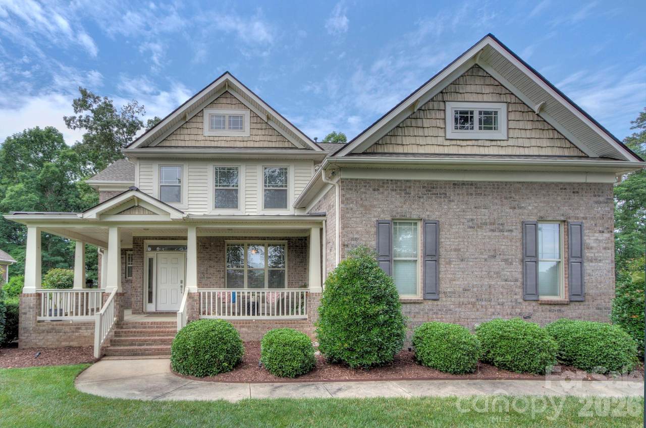 3011 Crismark Drive - Photo 1