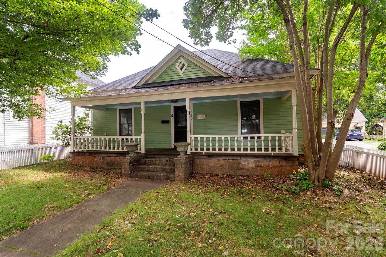 420 Bank Street - Photo 1
