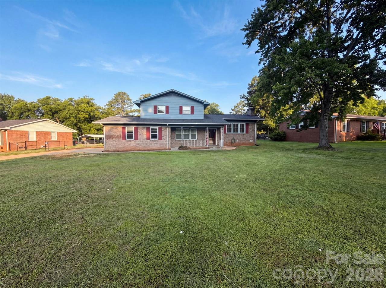 1248 Christopher Circle - Photo 1
