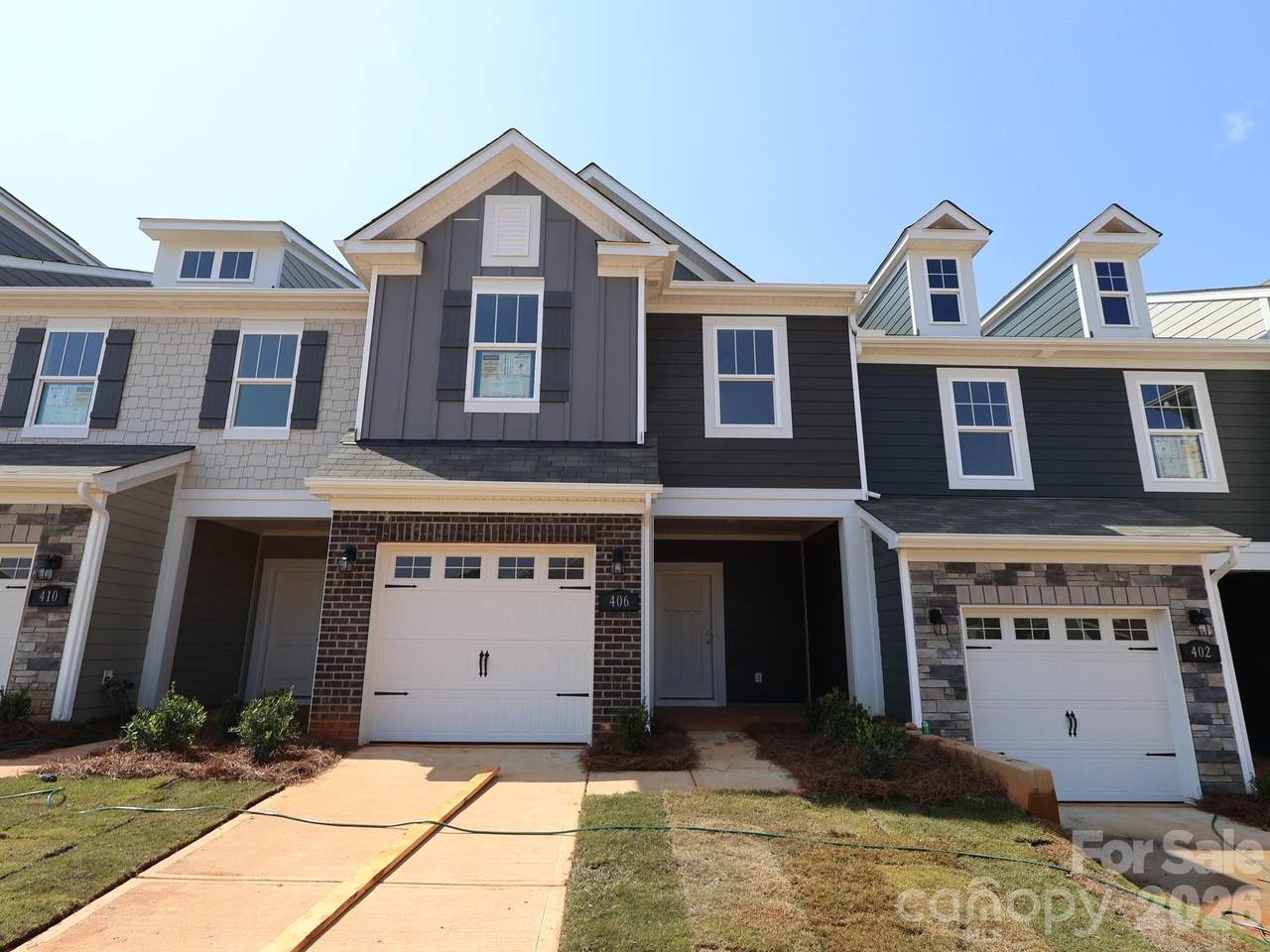 406 Hendley Drive - Photo 1