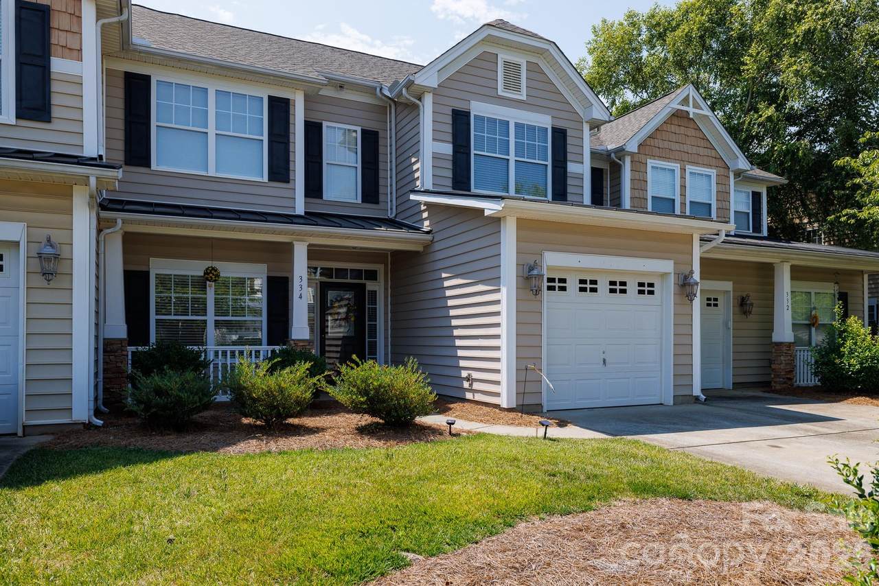 334 Rose Garden Court - Photo 1