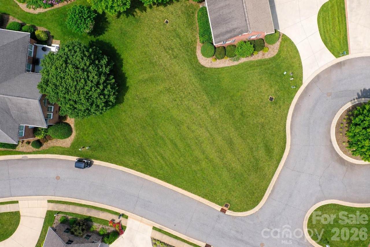 3790 Sarazen Court - Photo 1