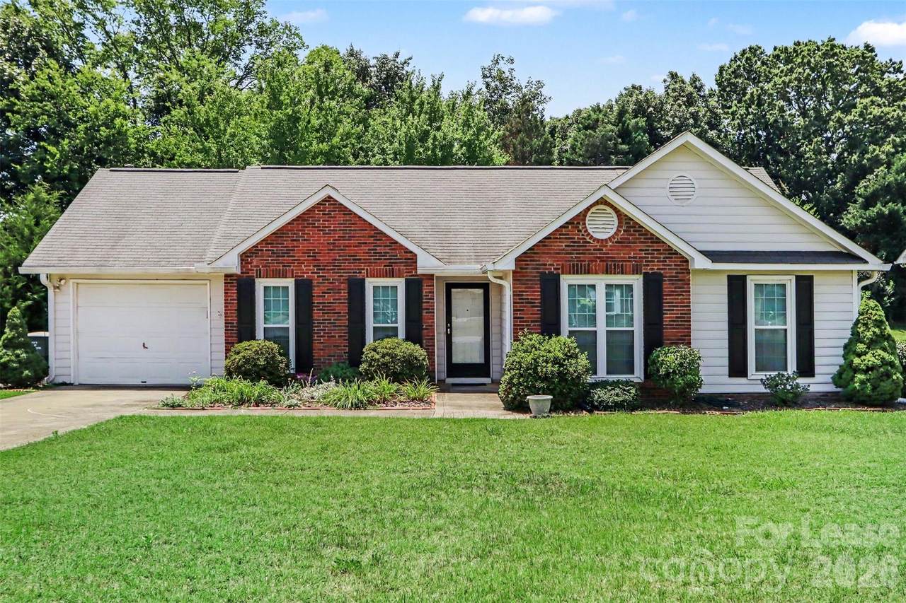 4609 Falcon Chase Drive - Photo 1