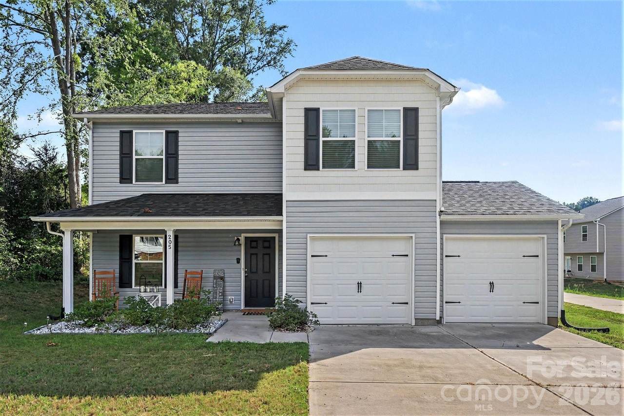 205 Prince Lane - Photo 1