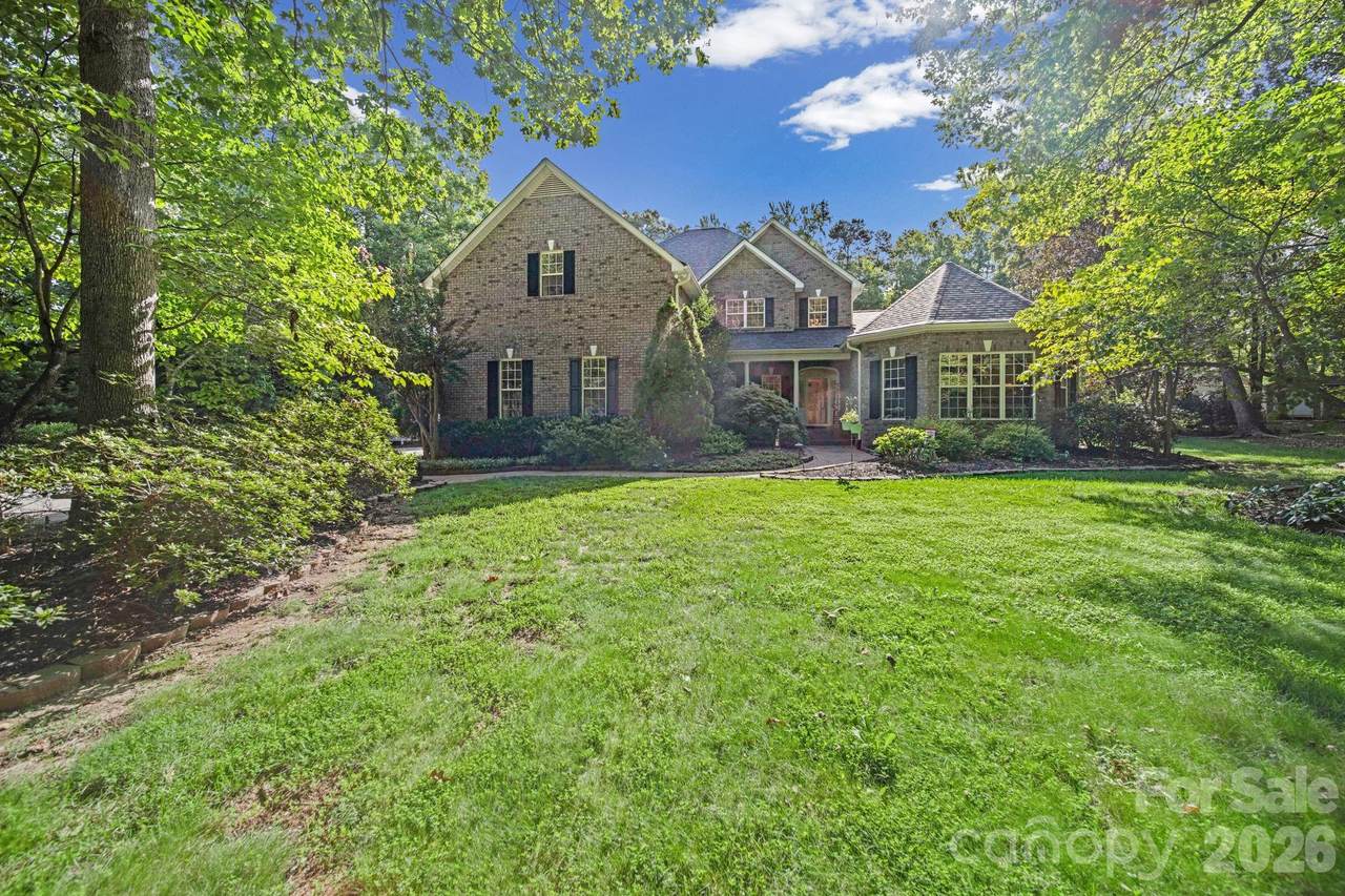 2806 Iveywood Drive - Photo 1