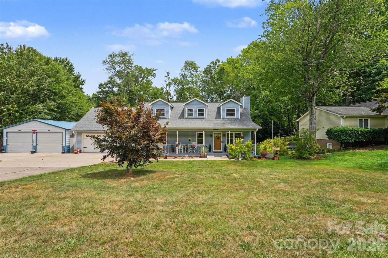 1446 32nd Street Court - Photo 1