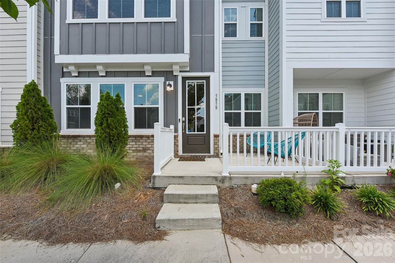 5858 Strathmore Court - Photo 1