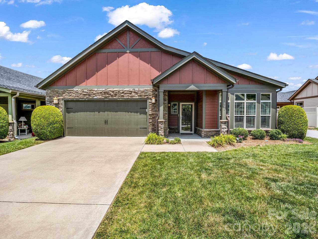 595 Summerfield Place - Photo 1