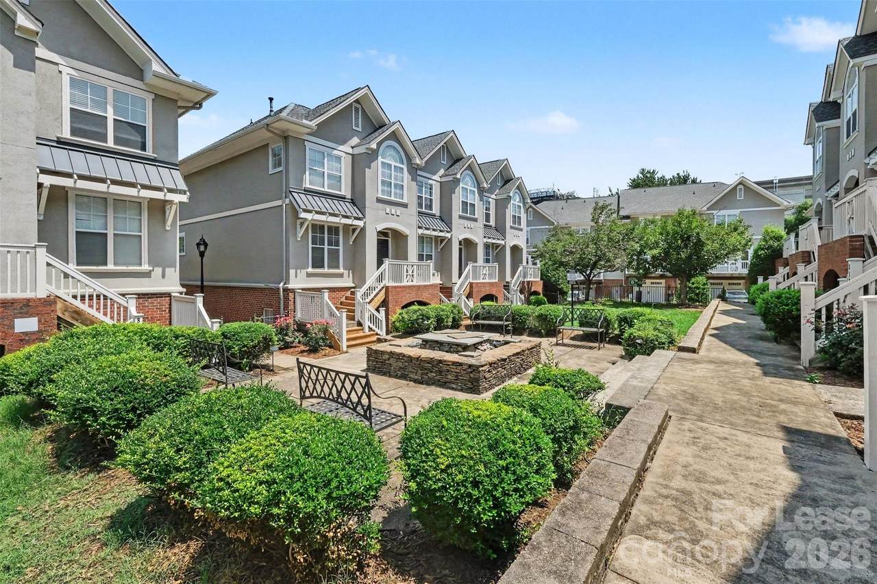 807 Clarkson Mill Court - Photo 1