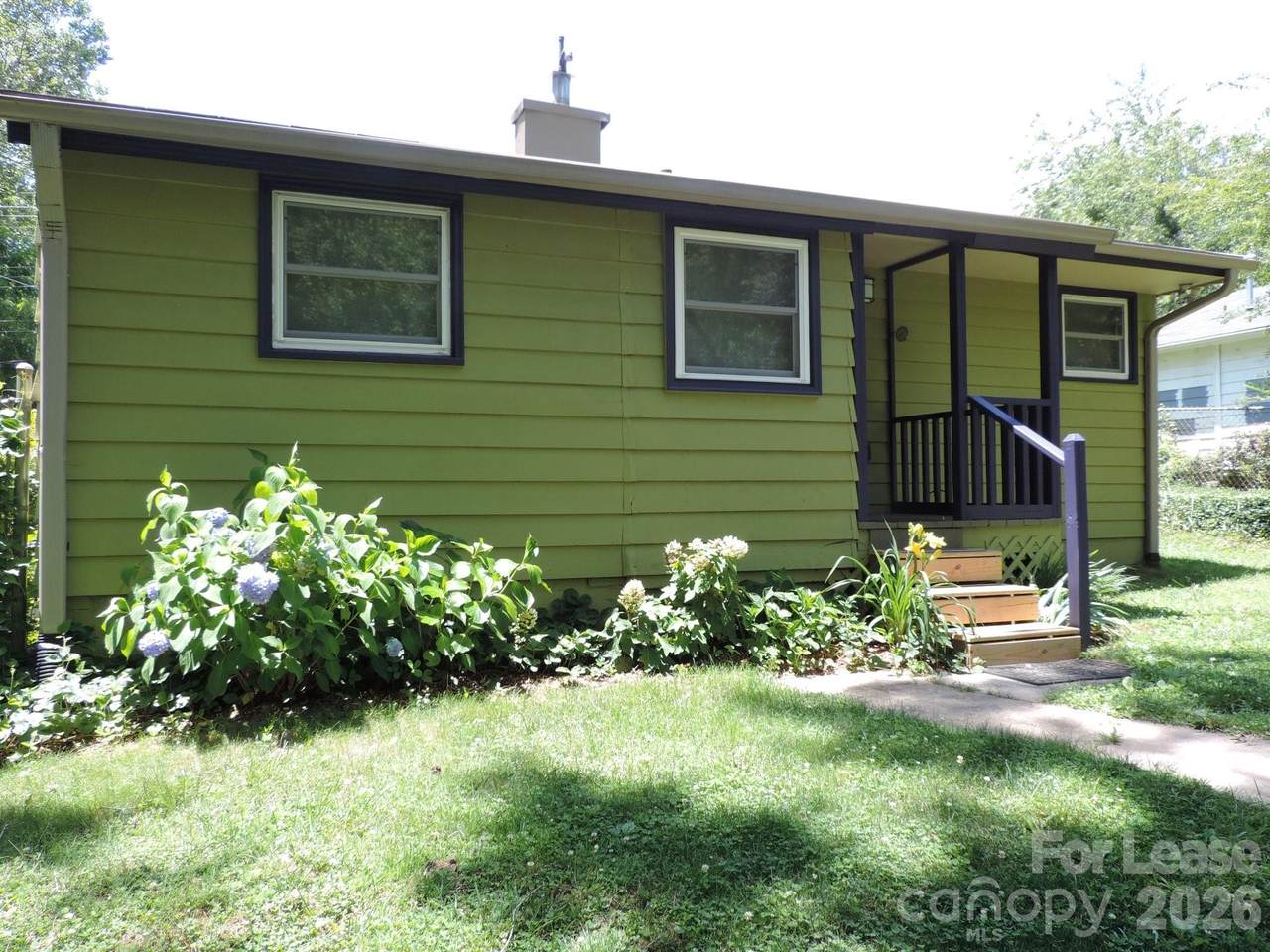 17 Barnard Avenue - Photo 1