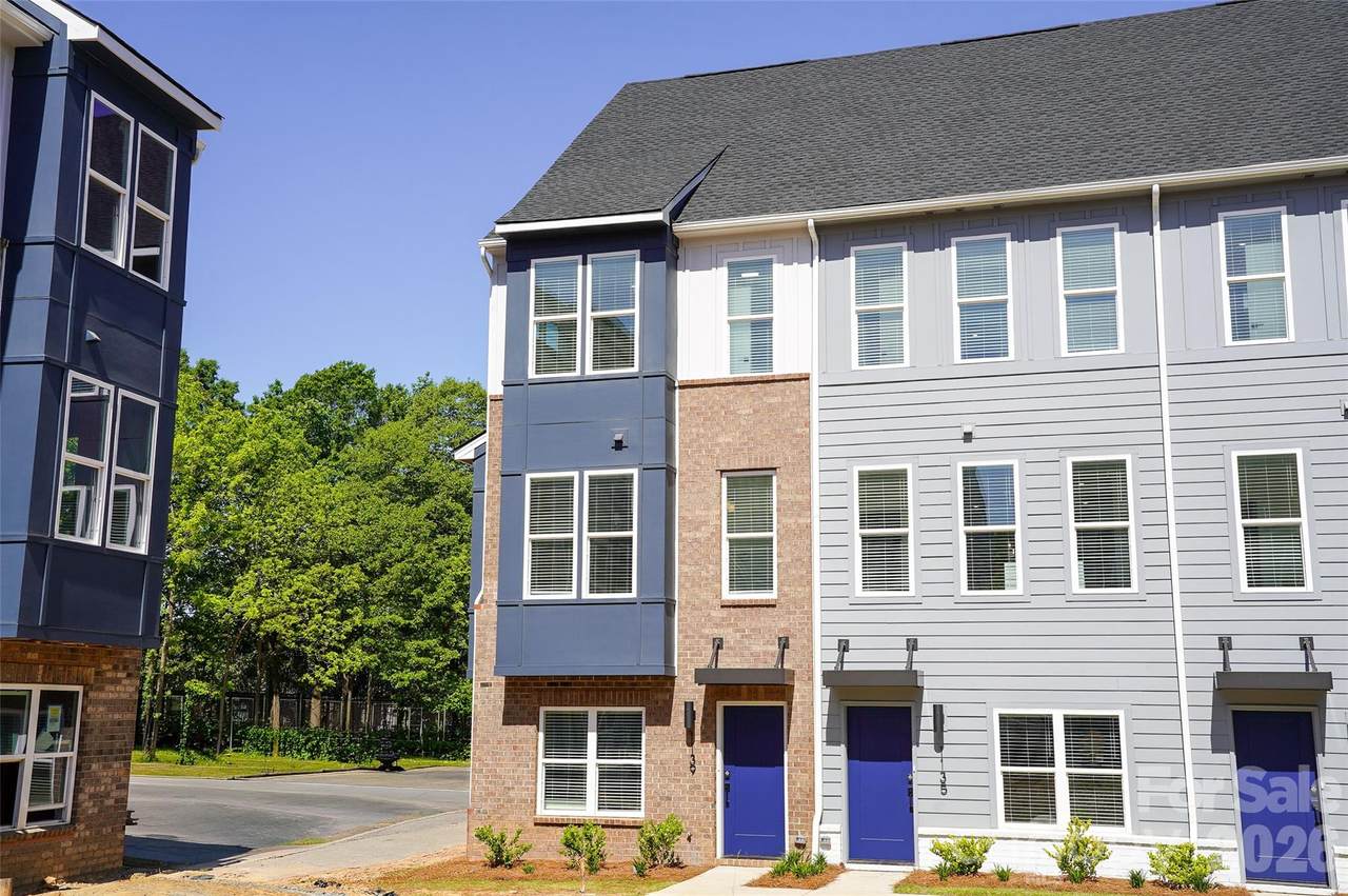 1139 Kokomo Lane - Photo 1