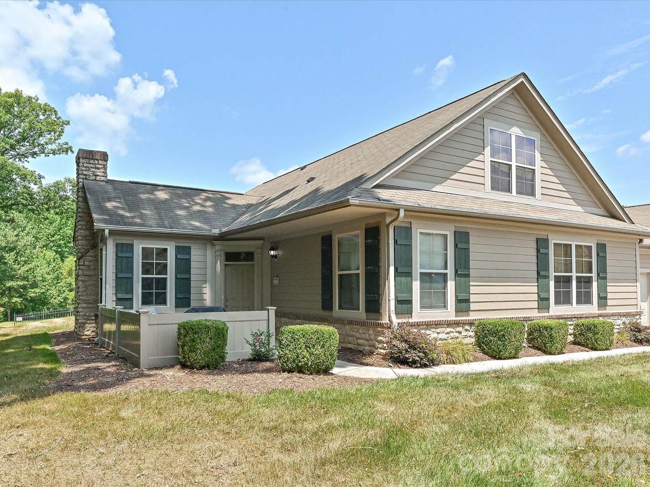 3520 Bank Court - Photo 1