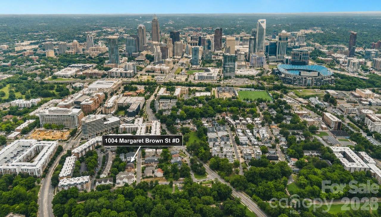 1004 Margaret Brown Street - Photo 1
