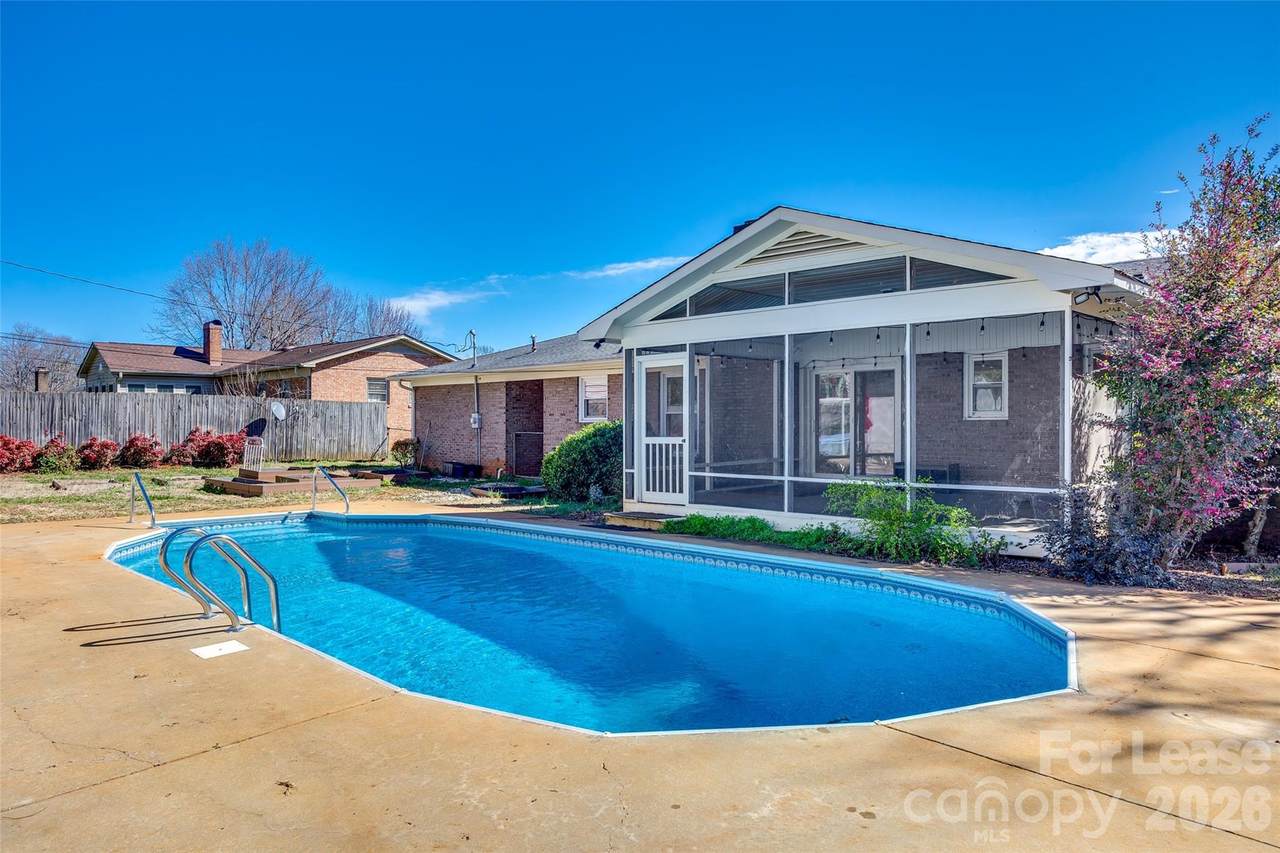 1615 Tillman Street - Photo 1