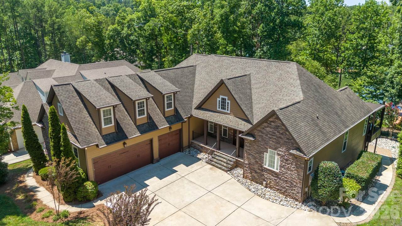4412 Lake Forest Road - Photo 1